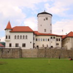 Žilina (CZ) – Schloss Budatín vom Park gesehen