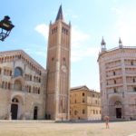 Parma (I) – Der Dom von Parma und das Baptisterium aus rosafarbenem Marmor