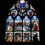 Bourges (F) – Die gesamte Kirche ist mit perfekten Glasmalereien ausgeschmückt