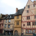 Le Mans (F) – Schöne Altstadt mit alten Fachwerkhäusern