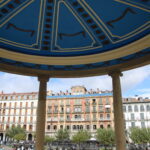 Pamplona (E) – Auf dem Hauptplatz (Die Plaza del Castillo)