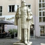 Bonn (D) – Überall Denkmäler und Brunnen